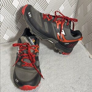 Garmont Michelin shoes women’s 8.5 hiking gortex outdoor and Rugged Design‎